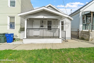 1508 5th Ave, Watervliet, NY 12189
