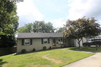 5 Shady Ln, Absecon, NJ 08201