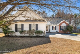 119 Yellowwood Dr, Jacksonville, NC 28546