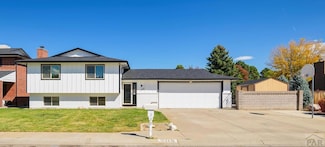 208 Starlite Dr, Pueblo, CO 81005