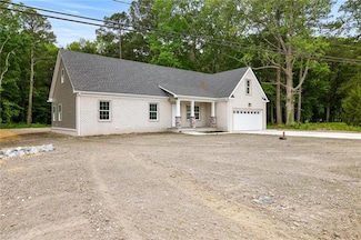1064 Tulls Creek Rd, Moyock, NC 27958