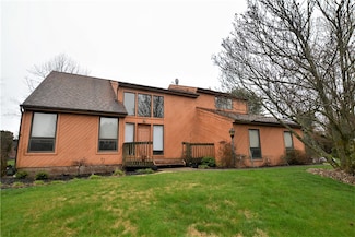 2374 Delo Dr, Gibsonia, PA 15044