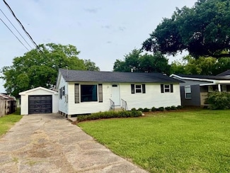 559 Resor Ave, Harahan, LA 70123