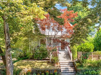 8004 SE 7th Ave, Portland, OR 97202