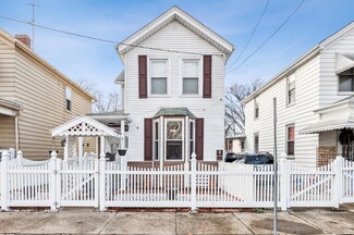 607 S 13th St, Hamilton, OH 45011