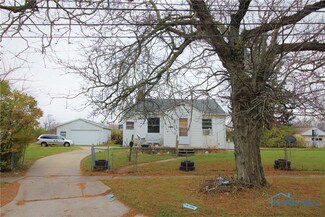 3242 E Manhattan Blvd, Toledo, OH 43611