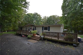 27 Oak Dr, Jim Thorpe, PA 18229