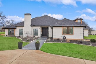 158 Green Oaks Dr, Argyle, TX 76226