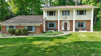 6624 Wellesley Terrace, Clarkston, MI 48346