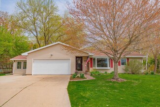 3004 Marvin Ct, Cross Plains, WI 53528