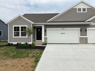 12361 Hawley Dr Unit 22, Grand Haven, MI 49417