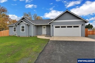 1088 38th Ave, Sweet Home, OR 97386