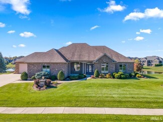2930 Greythorne Ct, Fort Wayne, IN 46814