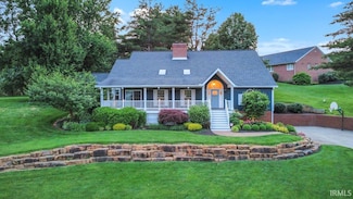 7266 Lakevale Dr, Newburgh, IN 47630