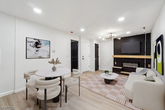 176B Parker St, Newark, NJ 07104