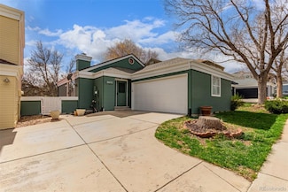 2675 S Deframe Cir, Lakewood, CO 80228