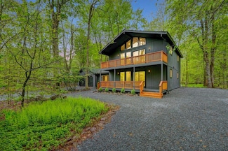 3200 Paul Bunyan Trail, Pocono Pines, PA 18350
