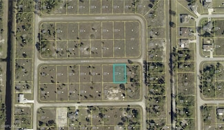 1118 Eaves St, Lehigh Acres, FL 33974
