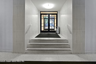 50 Fort Place Unit A6B, Staten Island, NY 10301