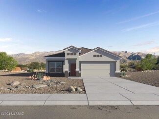 12569 W Barnett Farms Dr, Marana, AZ 85653
