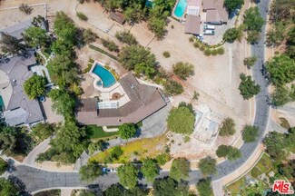 5860 Fitzpatrick Rd, Hidden Hills, CA 91302
