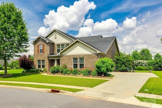 4220 Thames Cir, Fort Mill, SC 29715