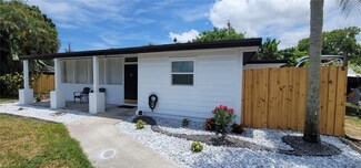 1825 4th Ln, Vero Beach, FL 32962