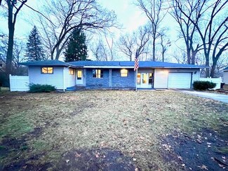 1070 James Ave, Muskegon, MI 49442