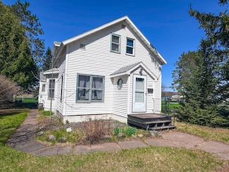 563 2nd Ave N, Park Falls, WI 54552