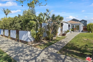 216 6th Ave, Los Angeles, CA 90291