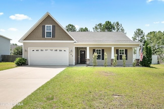 162 Pamlico Dr, Holly Ridge, NC 28443