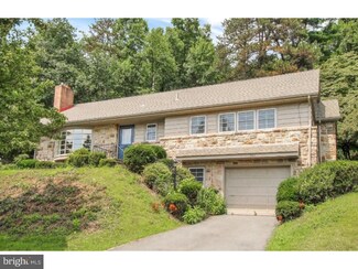 357 Pennsylvania Ave, Shillington, PA 19607