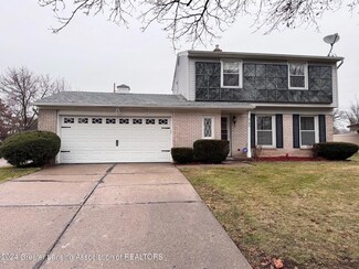 2160 Bruce Ave, Lansing, MI 48915