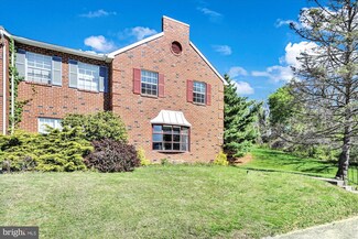 126 Lampeter Ct, Exton, PA 19341