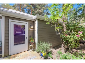 1604 Village Park Place, West Linn, OR 97068