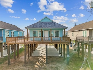 4828 Bluewater Hwy, Freeport, TX 77541