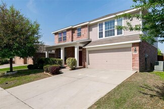 13105 Fencerow Rd, Fort Worth, TX 76244