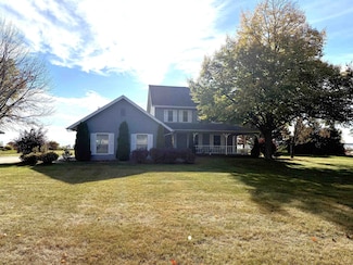 4116 Michigan Shores Dr, Menominee, MI 49858