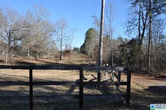 990 Thompson Rd, Ohatchee, AL 36271
