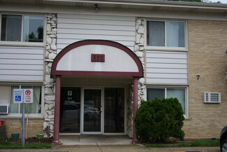 501 Carlysle Dr Unit 5, Clarendon Hills, IL 60514