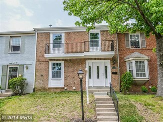 8034 Saint Annes Ct, Alexandria, VA 22309