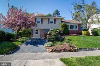 1105 Wynnbrook Rd, Secane, PA 19018