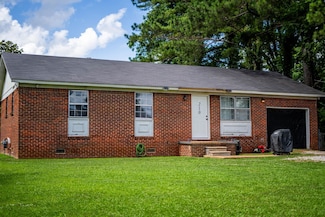 210 W Moore St, Tuscumbia, AL 35674