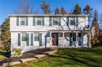 135 Old Gate Rd, Trafford, PA 15085