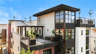 150 S Oak Knoll Ave Unit 105, Pasadena, CA 91101