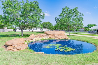 14305 Streich Rd, Elmendorf, TX 78112