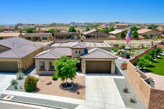 6240 Redroot St, Albuquerque, NM 87120