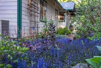 13122 Bradford Dr, Grass Valley, CA 95945