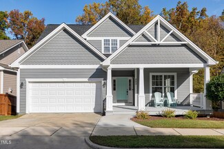 203 Homegate Cir, Apex, NC 27502