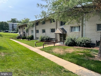 5414 85th Ave Unit 201, New Carrollton, MD 20784
